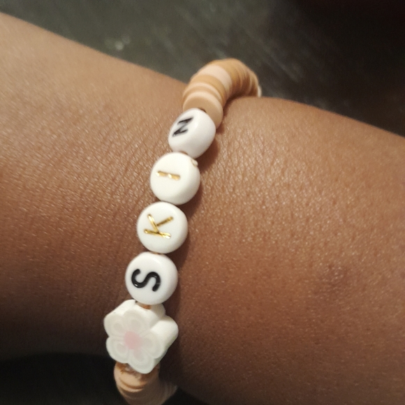 Braclets - Picture 2 of 2